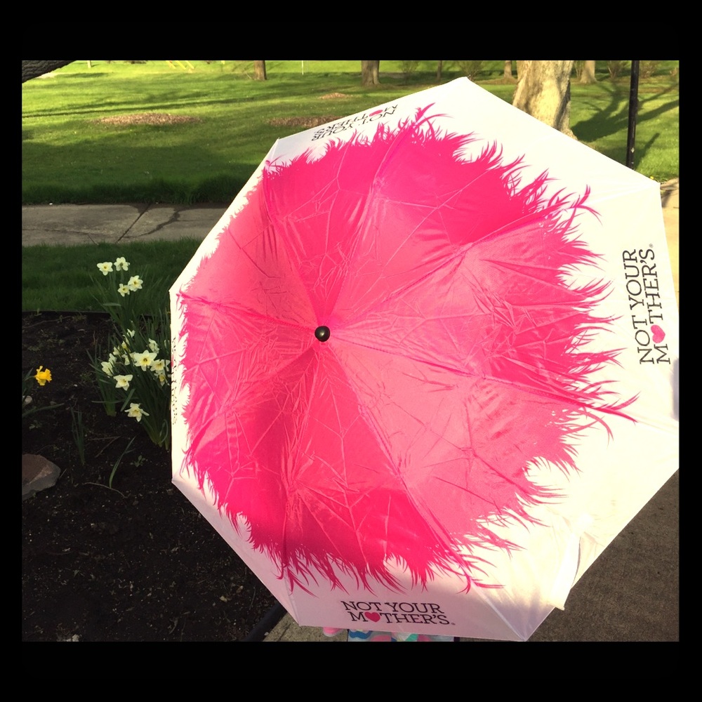Not Your Mother’s Pink and White Umbrella